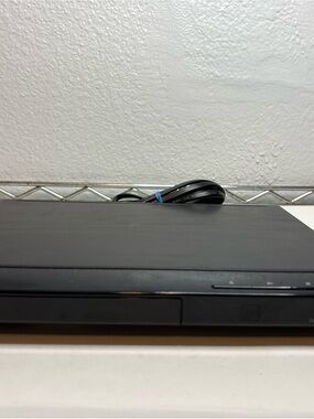 Black DVD Player - Slim Desktop DVD Player